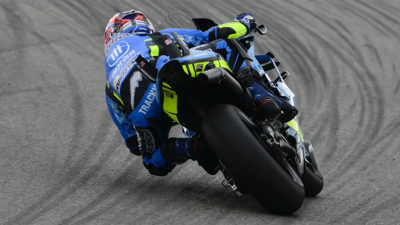 Read more about the article Ai Ogura frustrated by stalled rookie MotoGP progress after dream debut