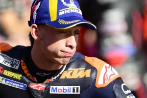 Read more about the article KTM risks wasting a generational MotoGP talent as 2027 rider market looms