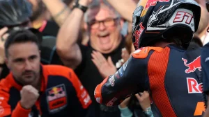 Read more about the article KTM says ability to fight is key to Pedro Acosta’s MotoGP progress