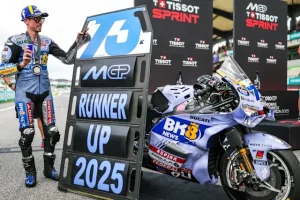 Read more about the article Ducati, podiums and pure grit defined Alex Marquez’s 2025 MotoGP season — a year that finally cemented his name beyond being “Marc’s little brother”.