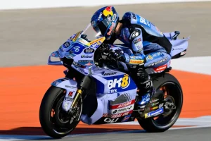 Read more about the article Alex Marquez eyes MotoGP 2026 as Ducati Factory contract comes into focus