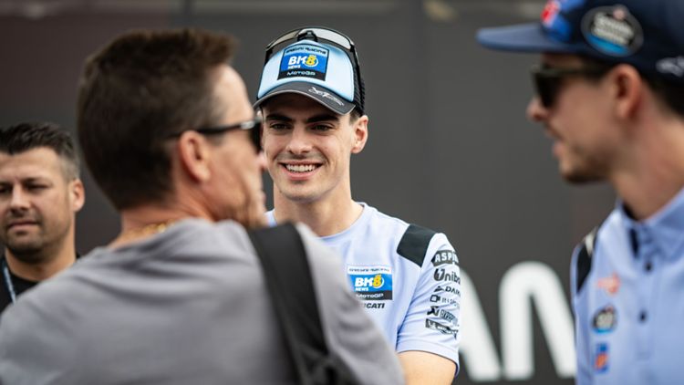 Read more about the article Ducati Rider Fermin Aldeguer Suffers Leg Fracture in Training Accident